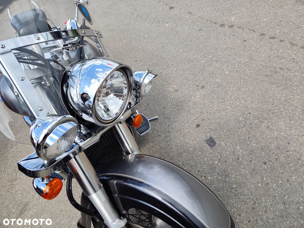 Suzuki VL 800 Volusia - Boulevard C50 - 27