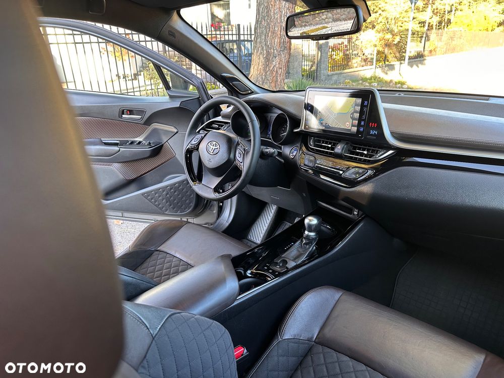 Toyota C-HR - 23