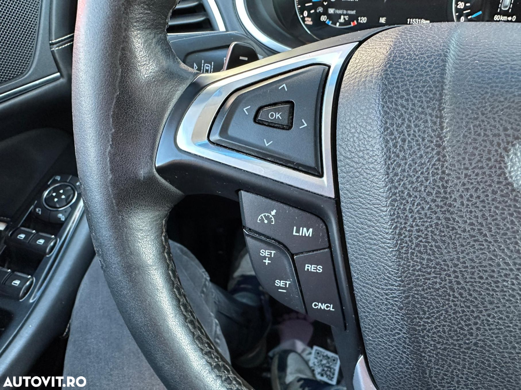Ford Edge - 18