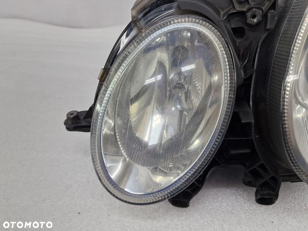 MERCEDES W211 E-KLASSA LIFT 05- LEWA LAMPA PRZEDNIA PRZÓD NIESKRĘTNA XENON , NR AUKCJI LA396 - 3