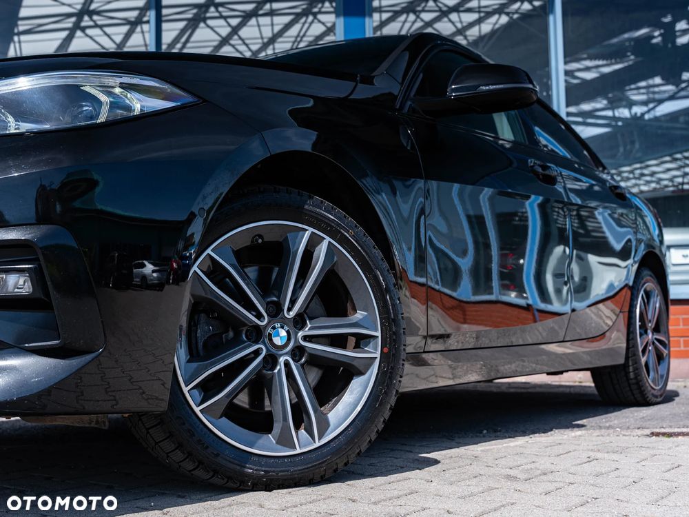 BMW Seria 2 218d Sport Line - 7