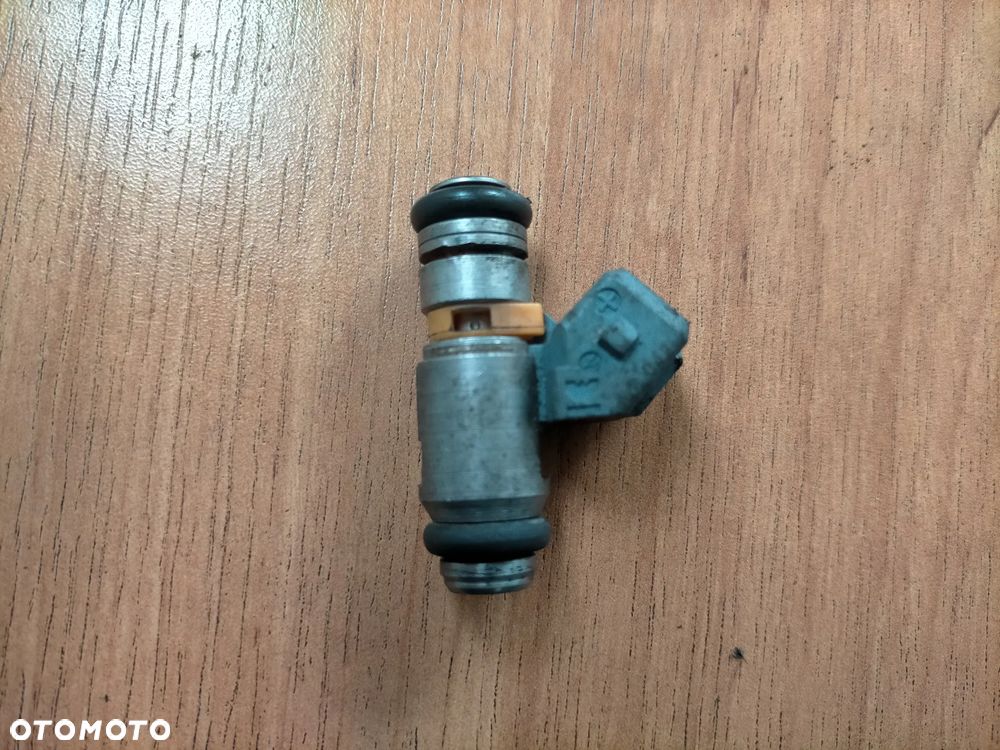 Wtrysk wtryskiwacz 2.0Tb Renault laguna II Espace IV - 1