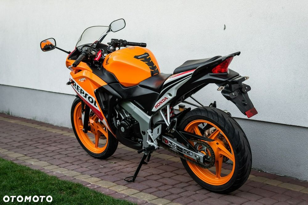 Honda CBR - 4
