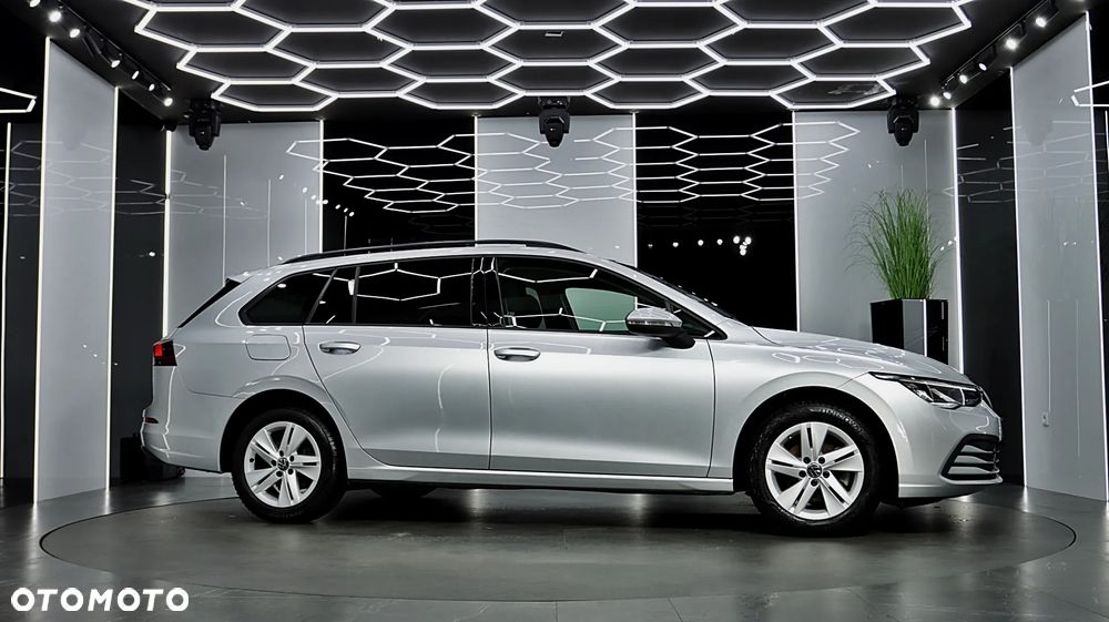 Volkswagen Golf VIII 1.5 TSI EVO Life - 10