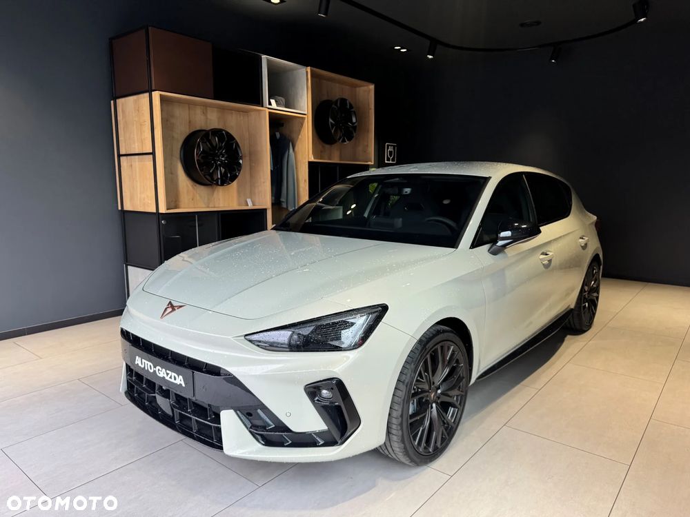 Cupra Leon 1.5 eTSI mHEV DSG - 2