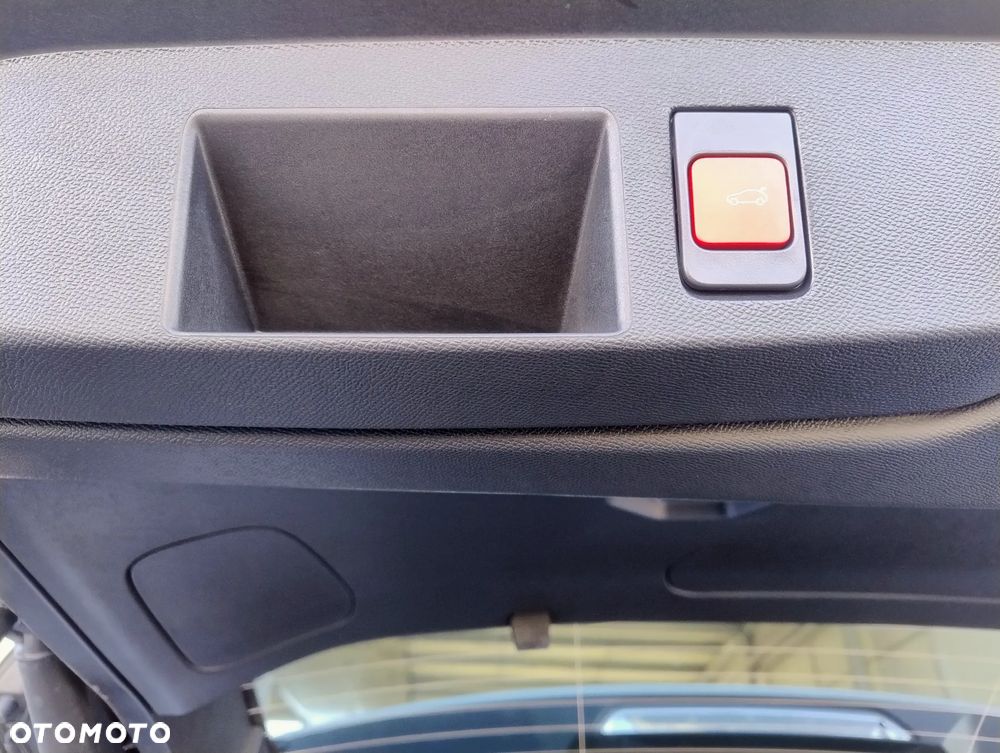 Citroën C5 Aircross 1.2 mHEV Max eDCT6 - 9