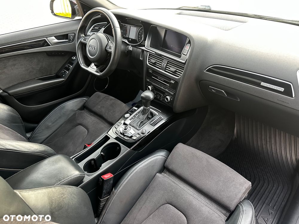 Audi A4 Limousine - 31