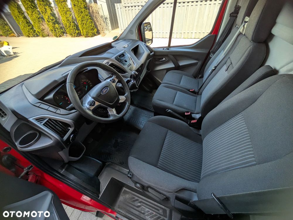 Ford Transit Custom - 14