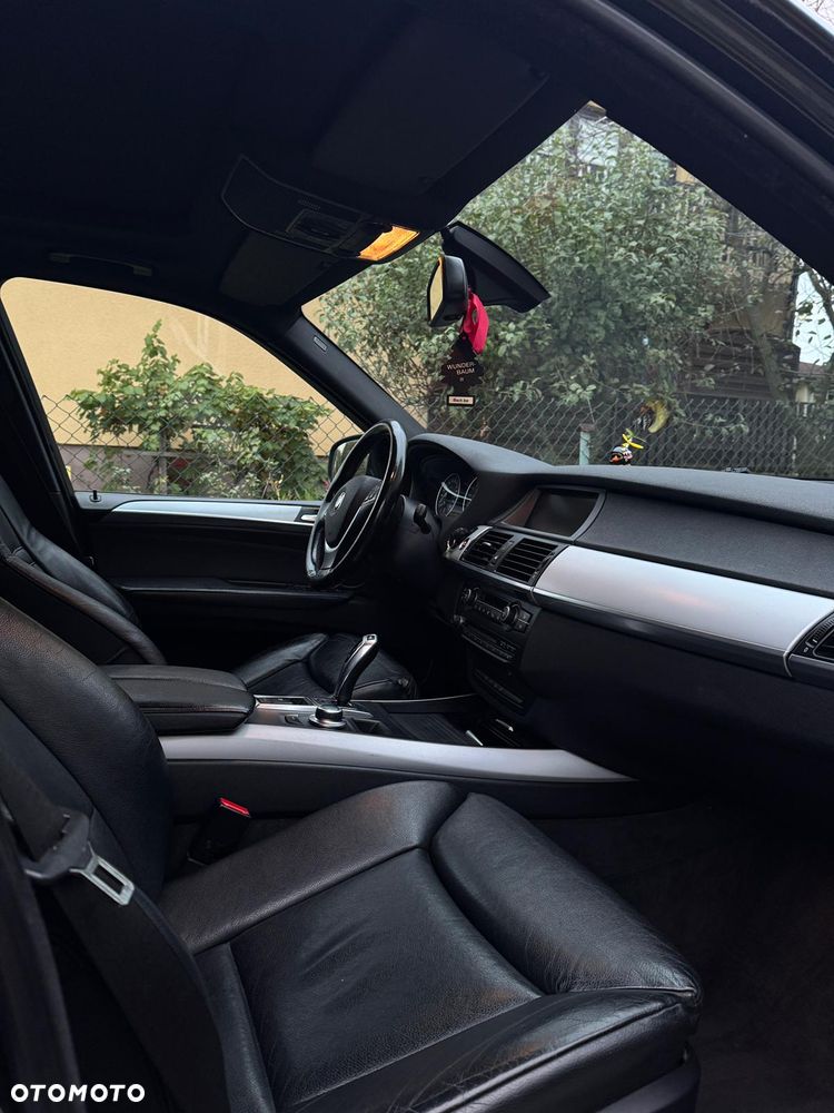 BMW X5 xDrive30d - 27