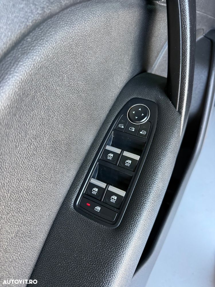 Renault Captur - 18