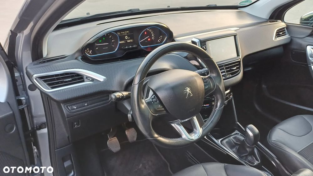 Peugeot 2008 PureTech 110 Stop&Start Business-Line - 6