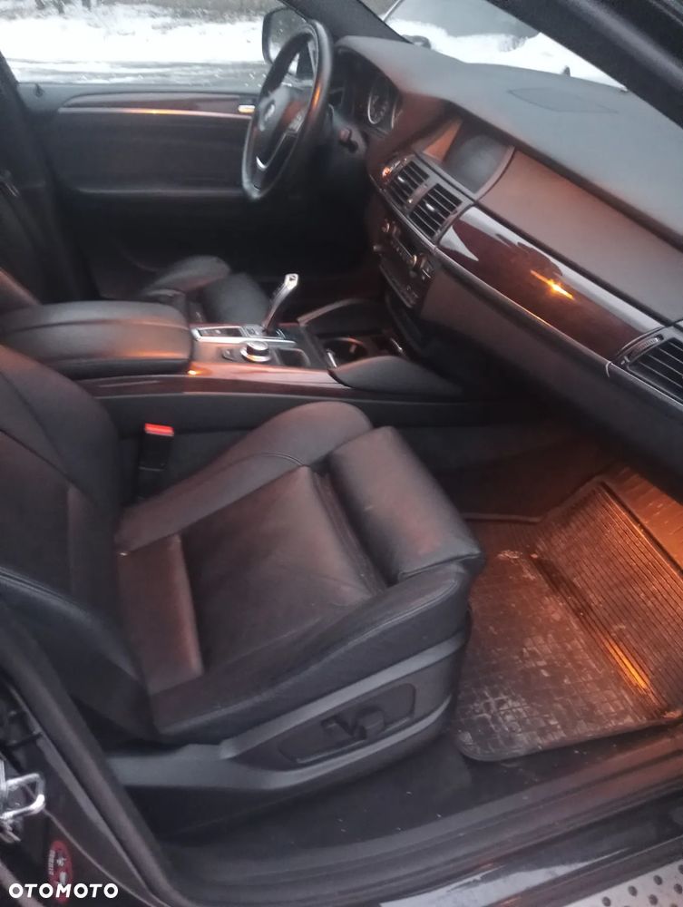BMW X6 - 8