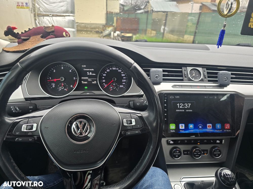 Volkswagen Passat 2.0 TDI (BlueMotion Technology) Comfortline - 6