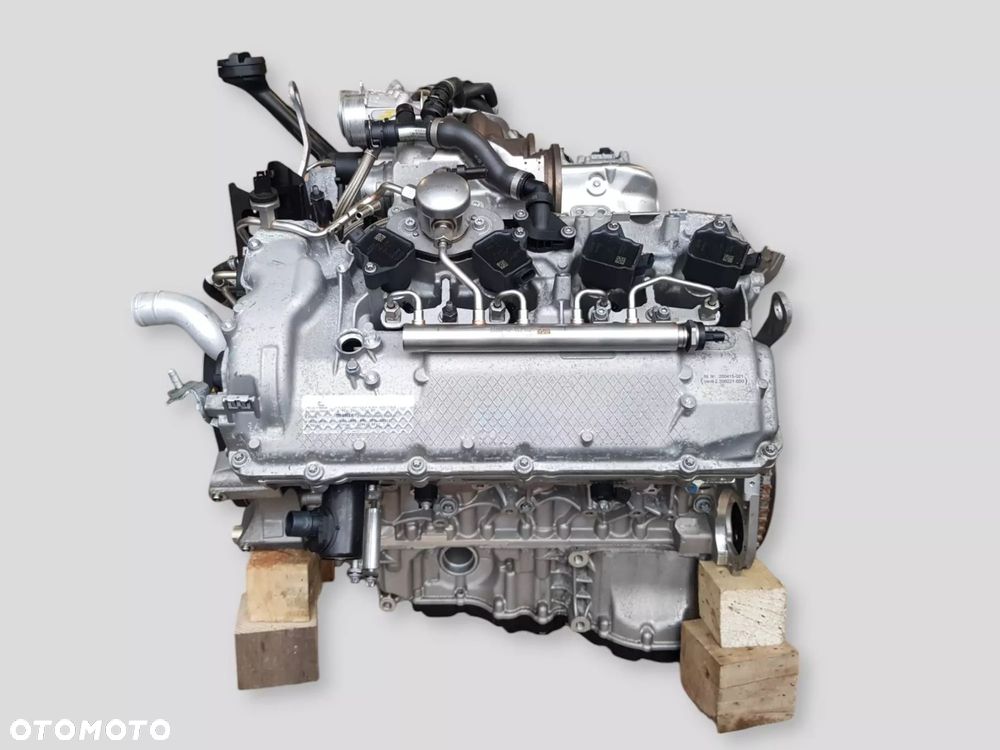 Silnik S68 S68B44A X-Drive BMW X5M X6M X7 G70 4.4 V8 - 4