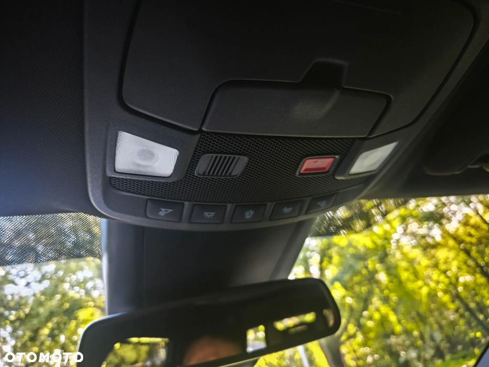 Ford S-Max 2.0 EcoBlue ST-Line - 4
