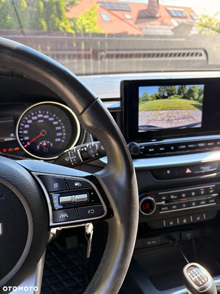 Kia XCeed 1.5 T-GDI M - 7
