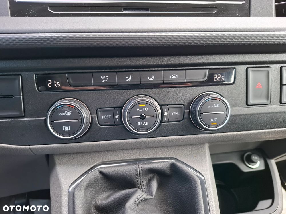 Volkswagen Caravelle 2.0 TDI L2 Trendline - 24