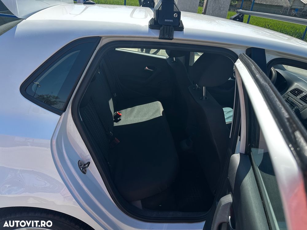 Volkswagen Polo - 8