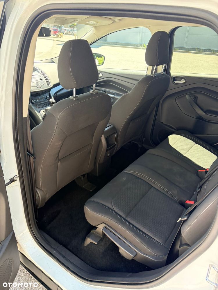 Ford Kuga 1.5 EcoBoost FWD Trend ASS - 17