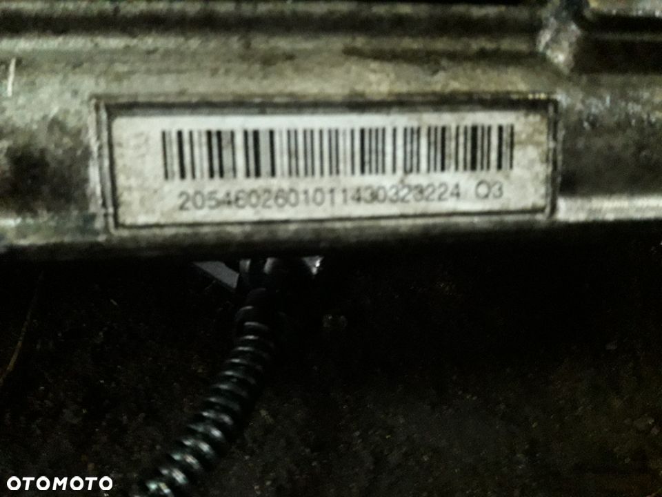 MAGLOWNICA MERCEDES W205 206460260 - 3