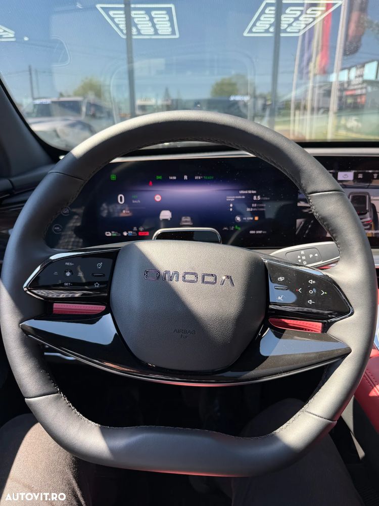 Omoda 9 1.5 TGDI 3DHT PHEV Exclusive - 24