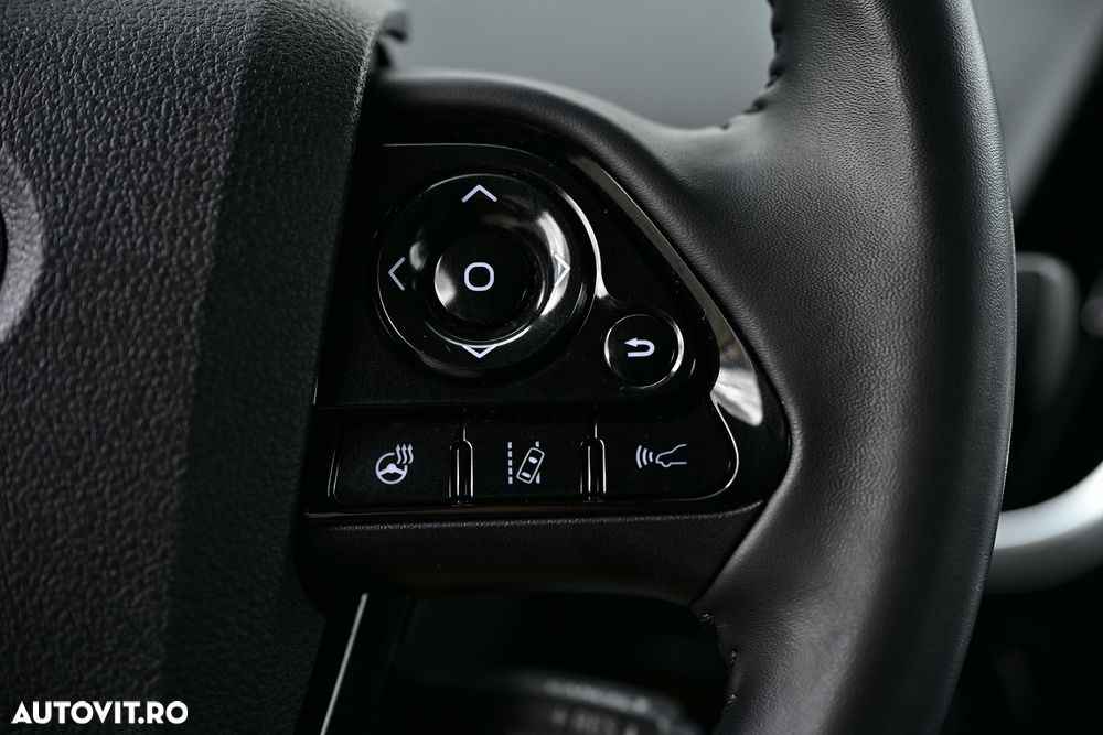 TOYOTA Prius 2020 — imagine 22