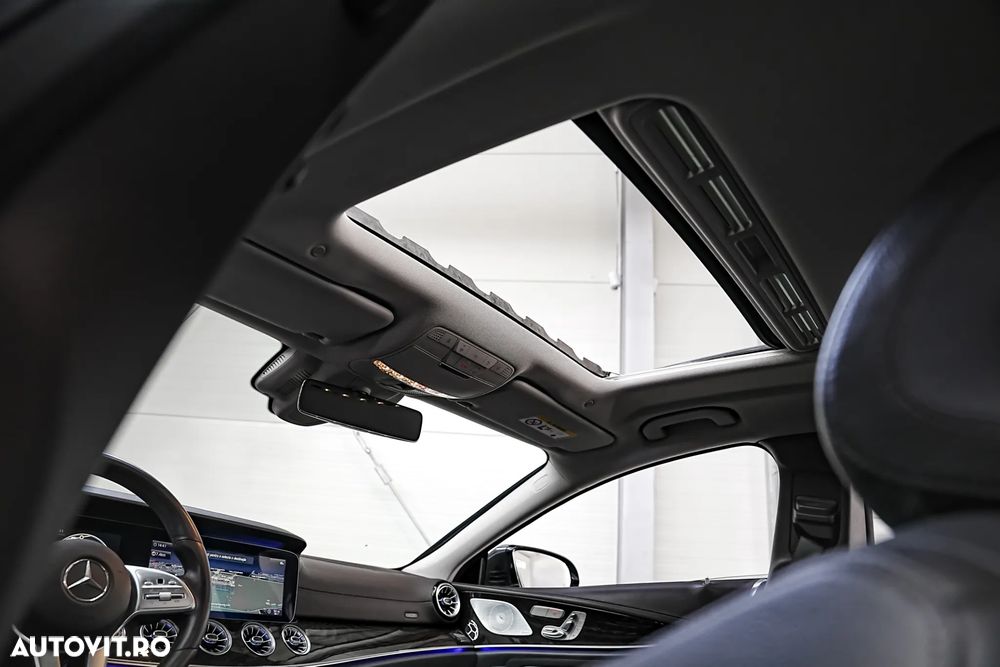 Mercedes-Benz CLS 350 d 4MATIC 9G-TRONIC AMG Line - 33