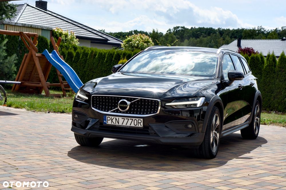 Volvo V60 Cross Country B4 D AWD Geartronic Pro - 2