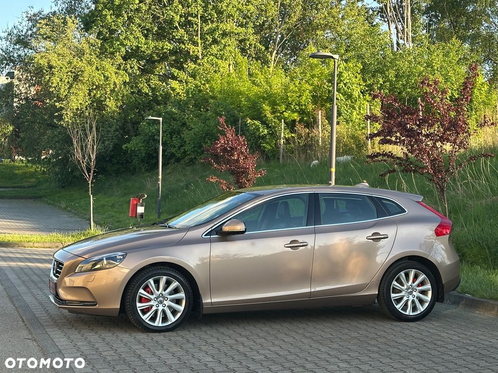 Volvo V40 D4 Inscription - 5