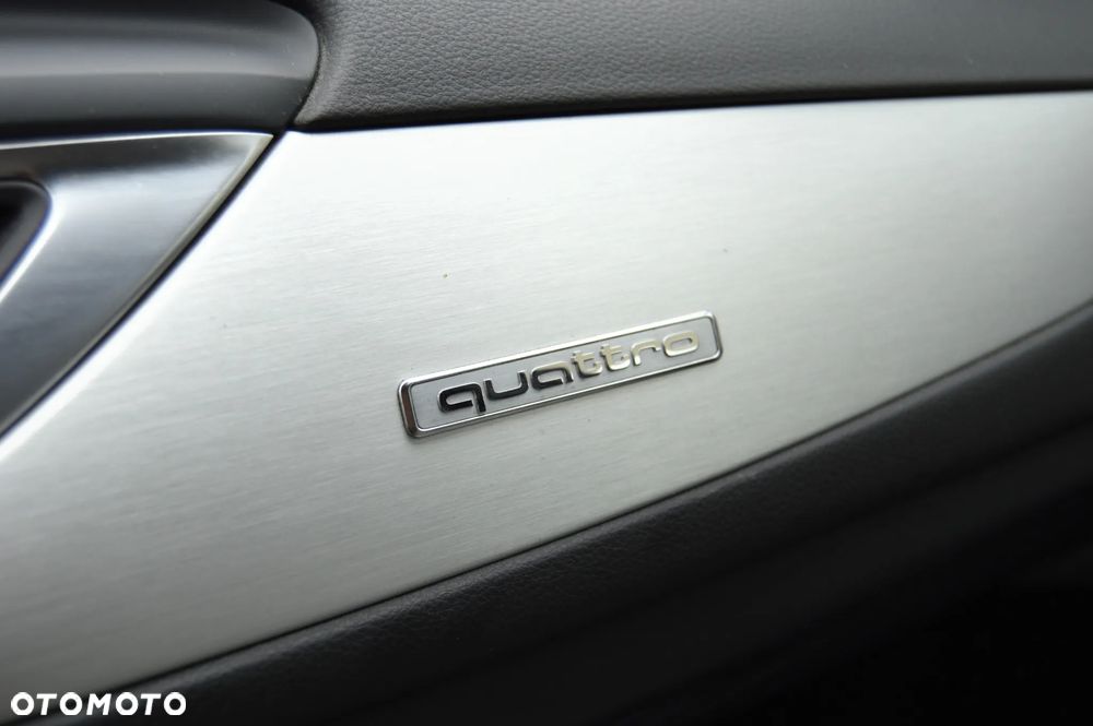 Audi A6 Avant 3.0 TDI Quattro S tronic - 28
