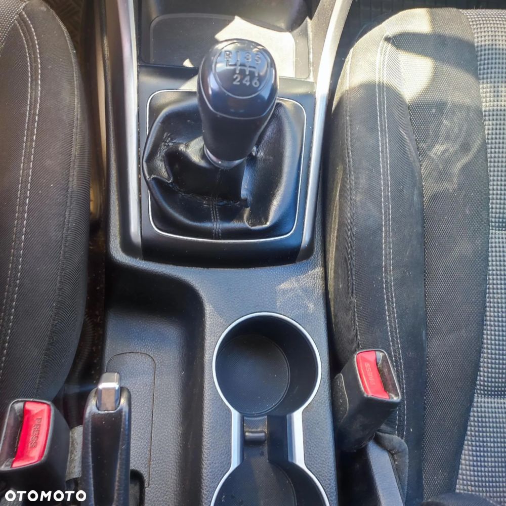 Hyundai i30 1.6 CRDi Classic - 6