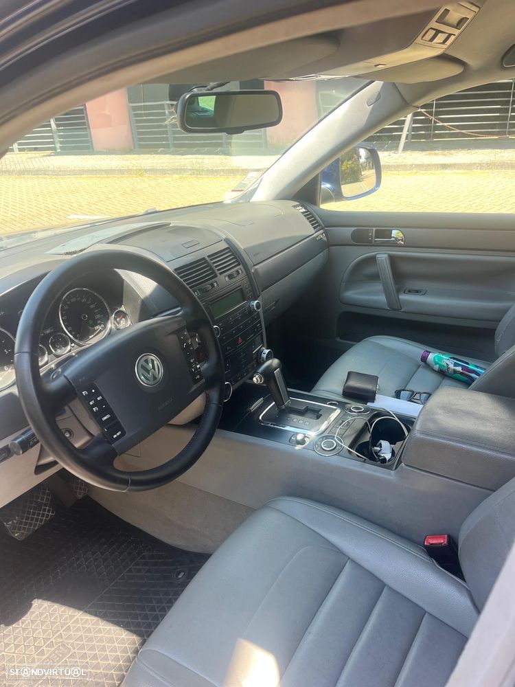 VW Touareg 3.0 TDI V6 Tiptronic - 5
