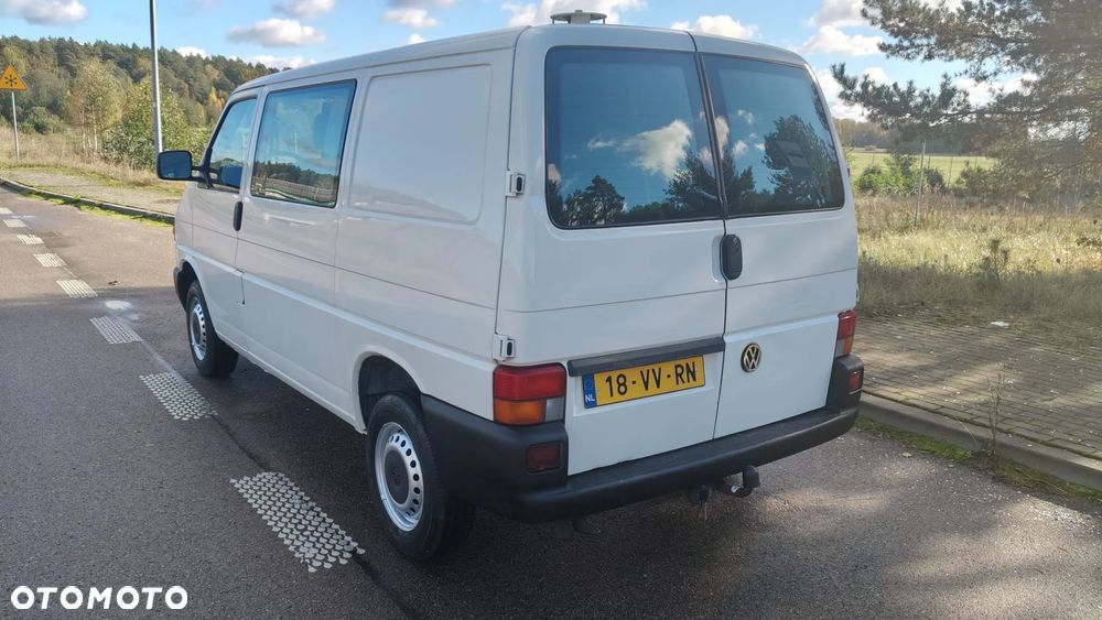 Volkswagen Transporter - 3