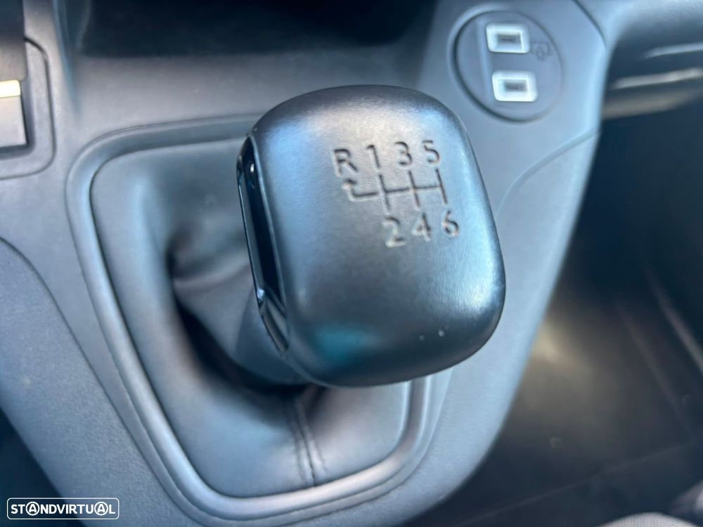 Peugeot Partner L1 1.5 BLUEHDI 102cv  - GPS - AC - IVA DEDUTÍVEL - 47