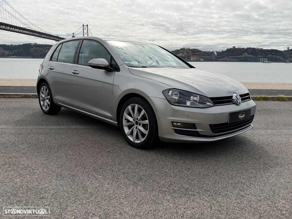 VW Golf 1.6 TDi Highline - 24