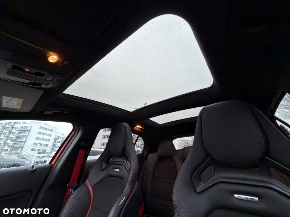 Mercedes-Benz GLA AMG 45 4-Matic - 25