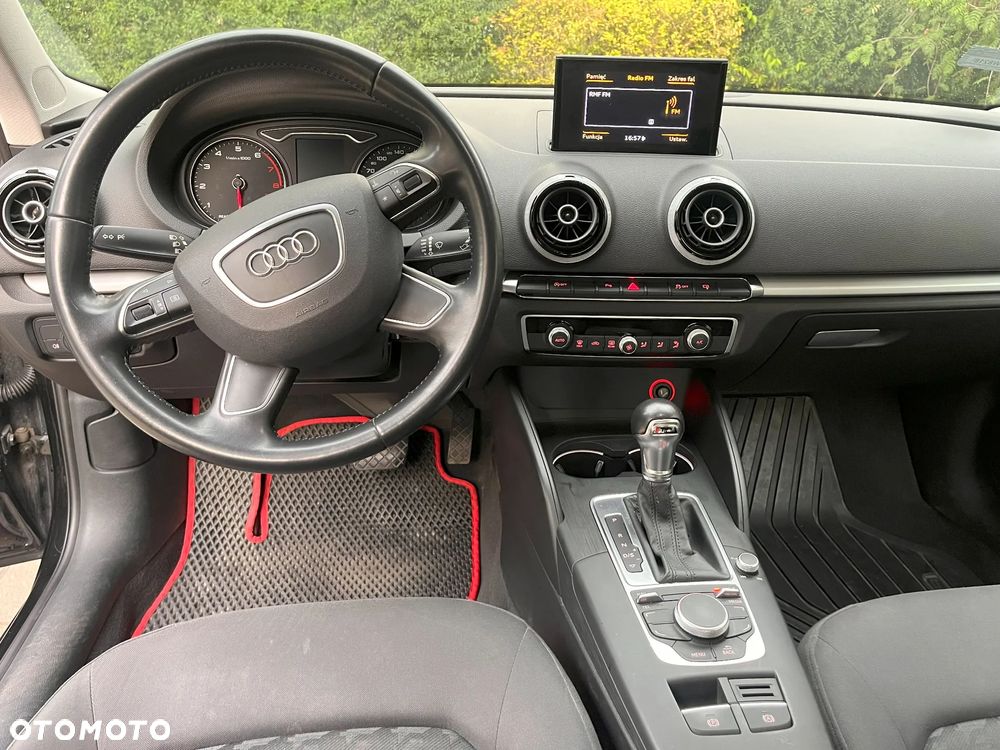 Audi A3 ver-1-4-tfsi-attraction-s-tronic - 11