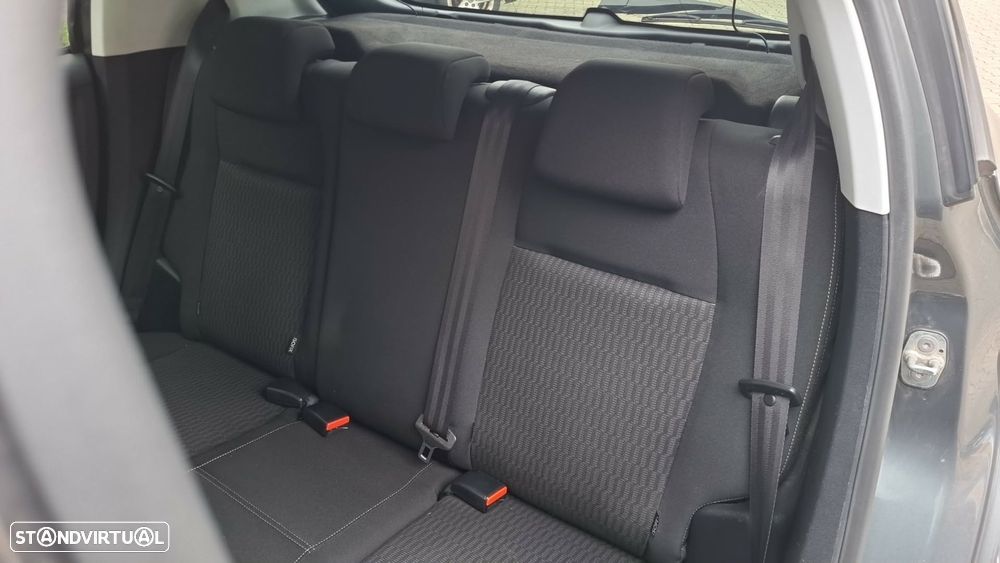 Peugeot 208 1.2 PureTech Active - 15