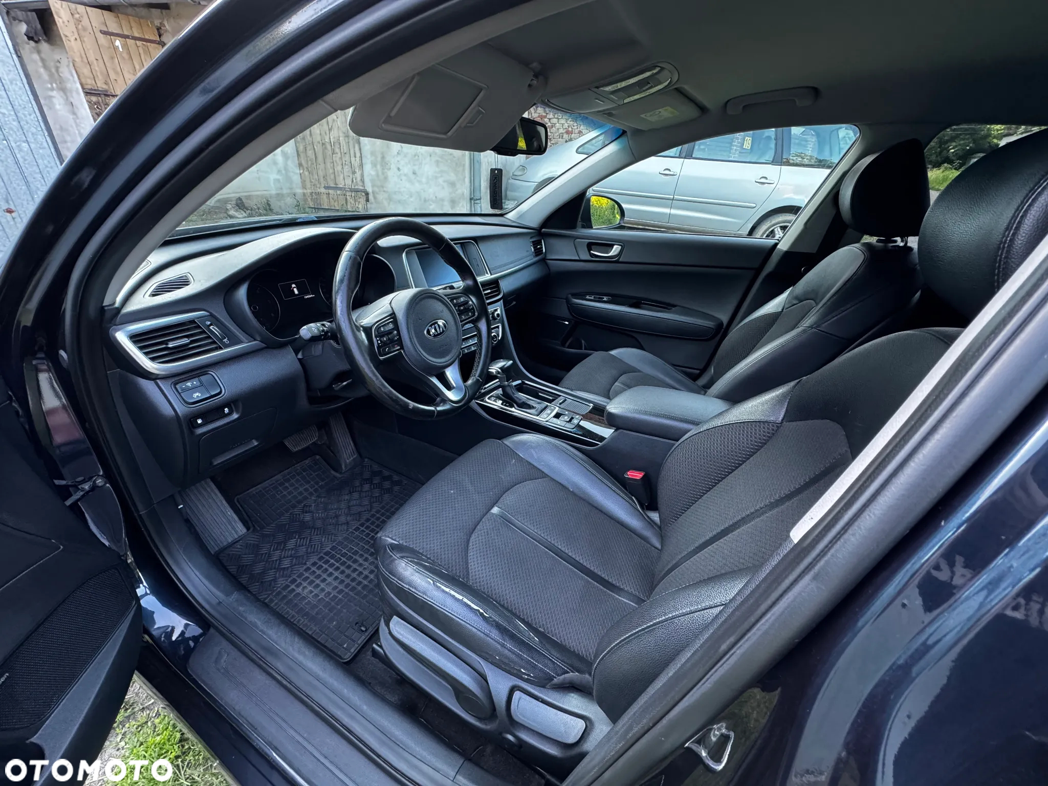 Kia Optima 1.7 CRDI L DCT - 27