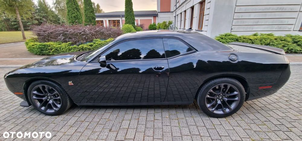 Dodge Challenger 6.4 Scat Pack - 9