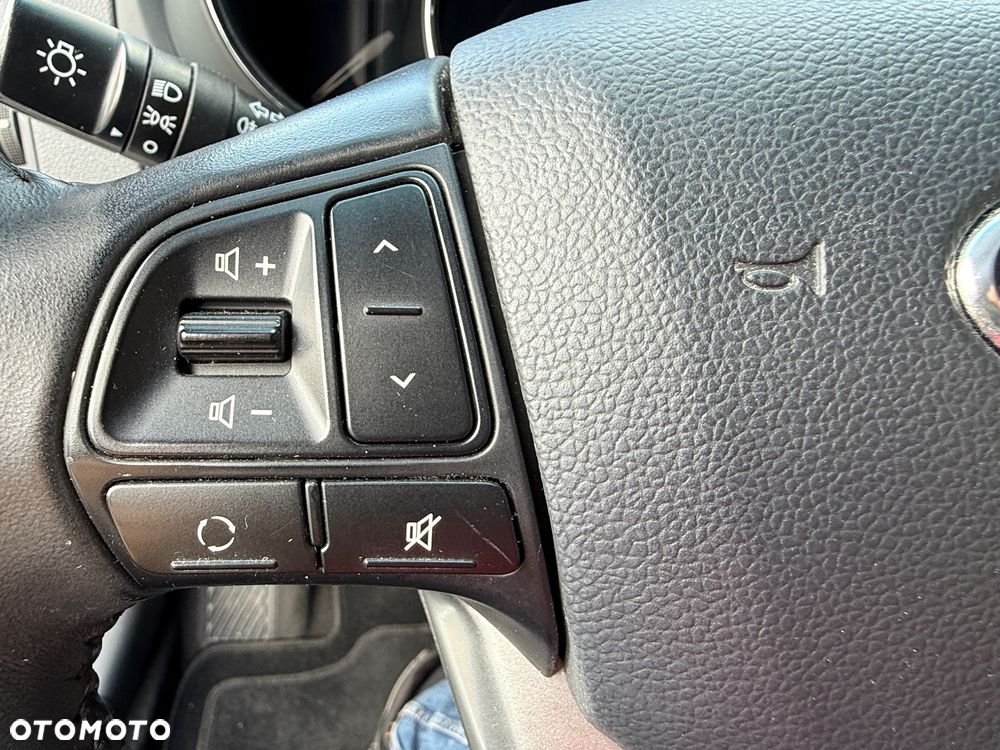 Kia Rio 1.2 Business Line - 18