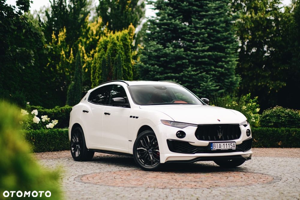 Maserati Levante S - 27
