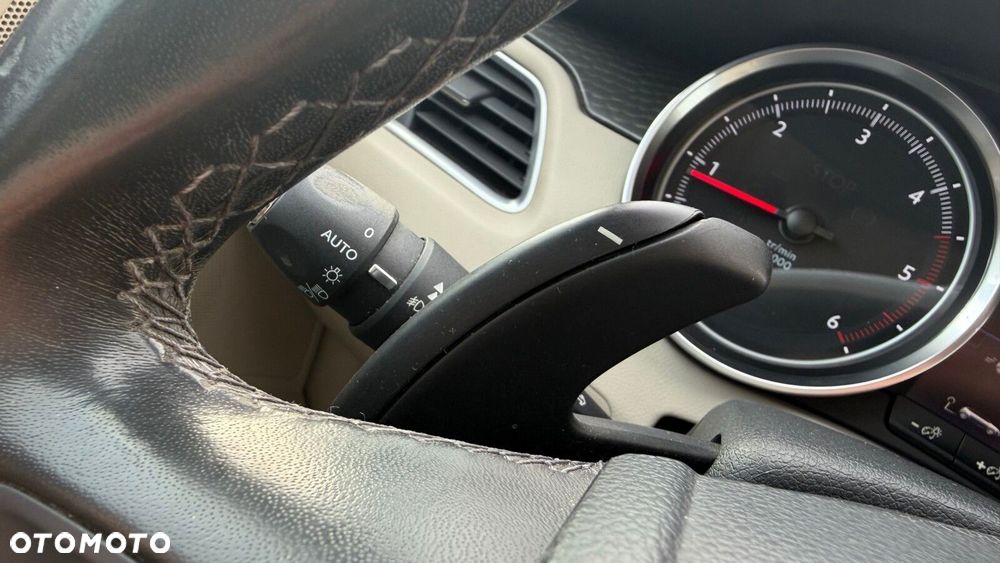 Peugeot 508 2.0 BlueHDi GT S&S - 9