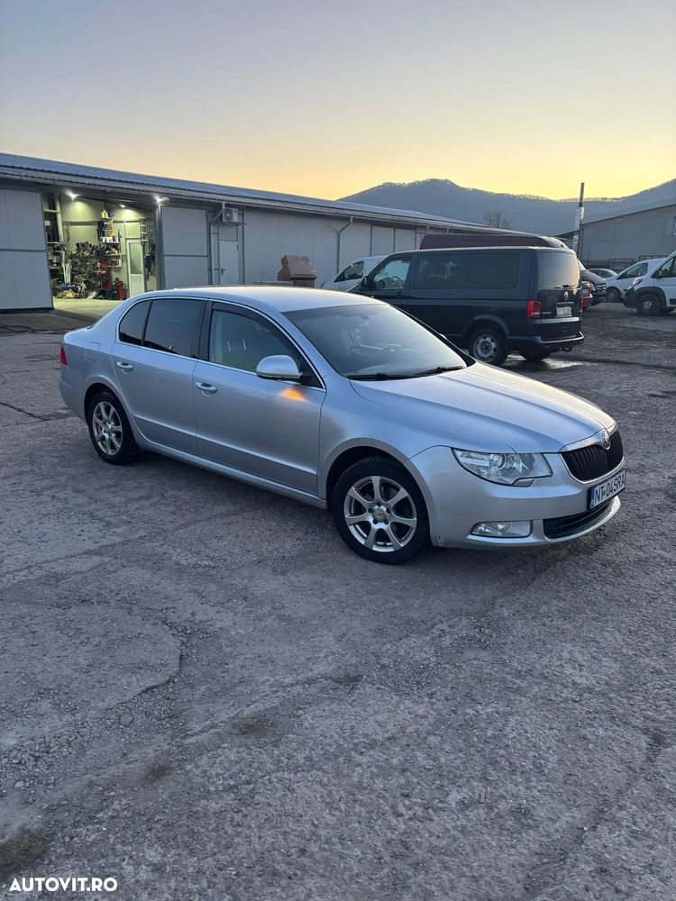 Skoda Superb - 1