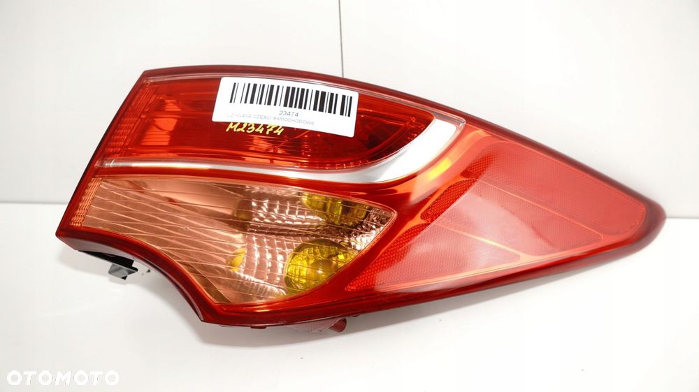 LAMPA PRAWY TYŁ TYLNA HYUNDAI SANTA FE III 3 12-15R - 2