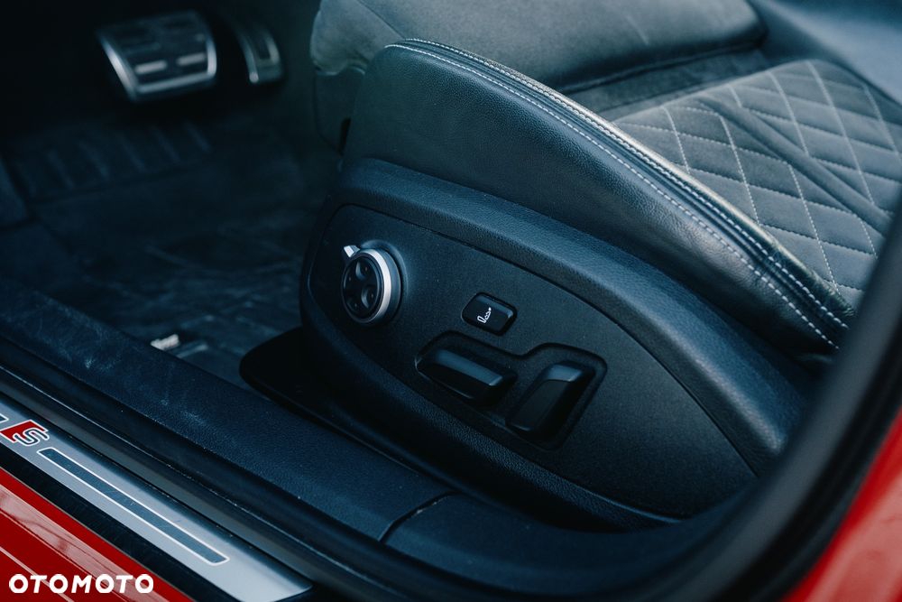 Audi S4 Limousine - 25