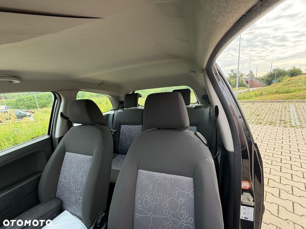 Ford Fiesta 1.3 Ambiente - 7