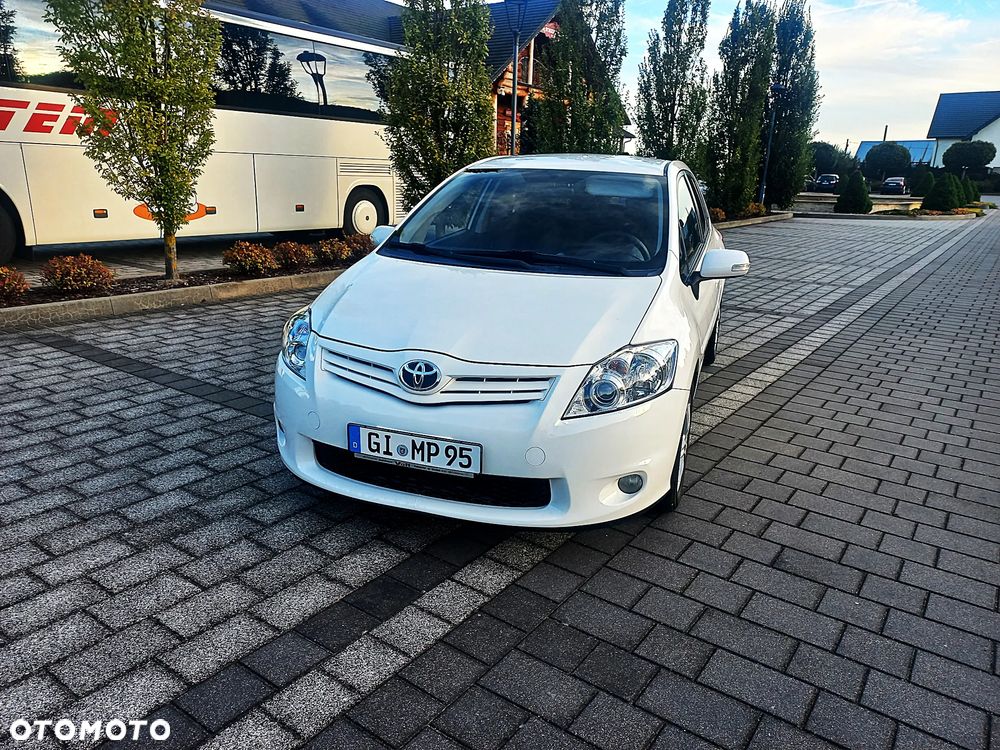 Toyota Auris 1.6 Dynamic - 14
