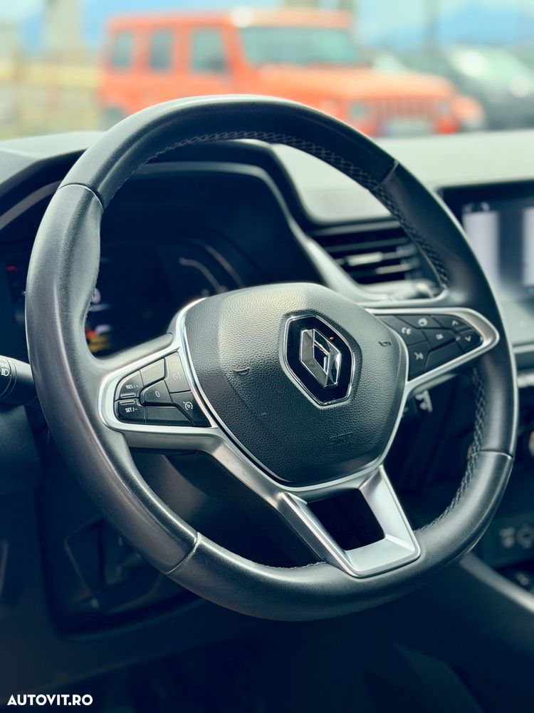 Renault Captur - 12