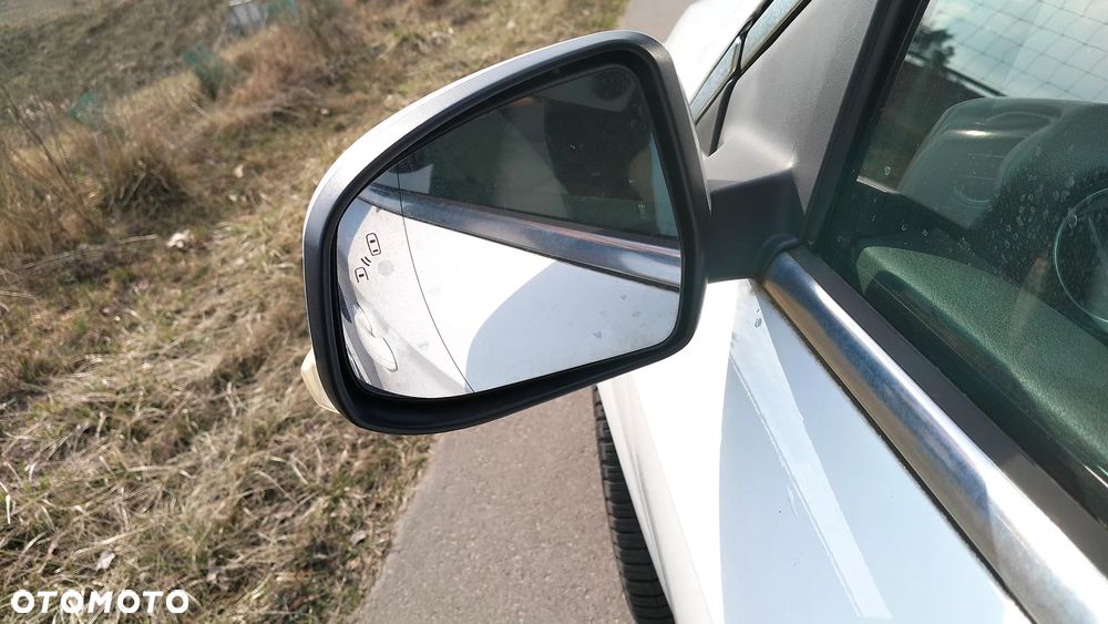 Ford Mondeo 2.0 TDCi Titanium - 9